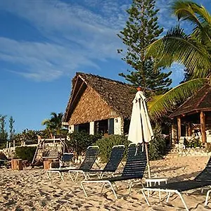 Hotel Fernandez Bay Village